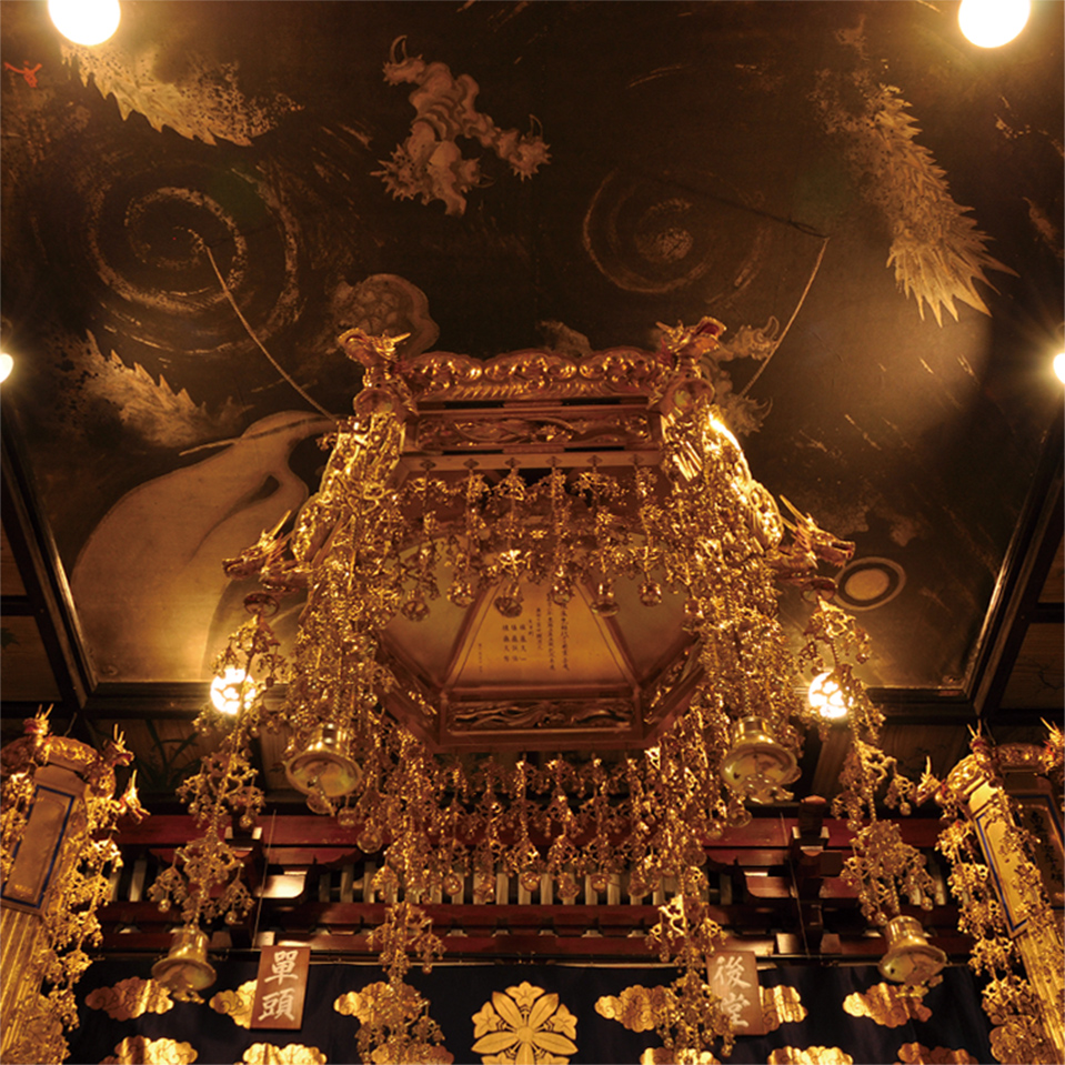 The Picture of “Japanese Phenix” in Main Hall